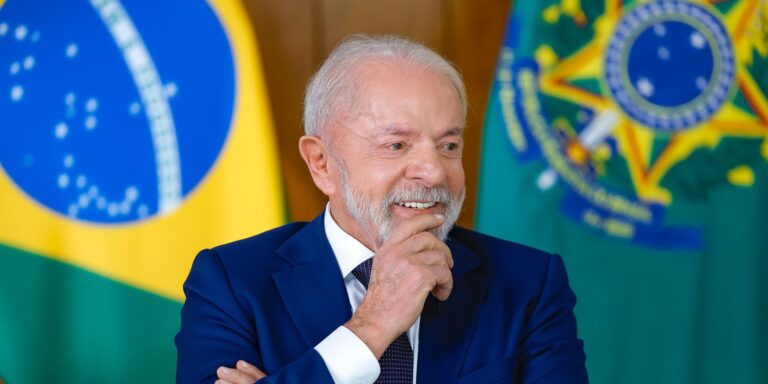 Você Não Vai Acreditar na Nova Proposta de Trabalho do Governo!