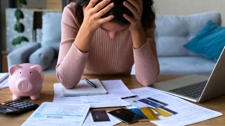 Você Sabia Que o Endividamento no Brasil Está em Alta? Descubra o Que Isso Significa!