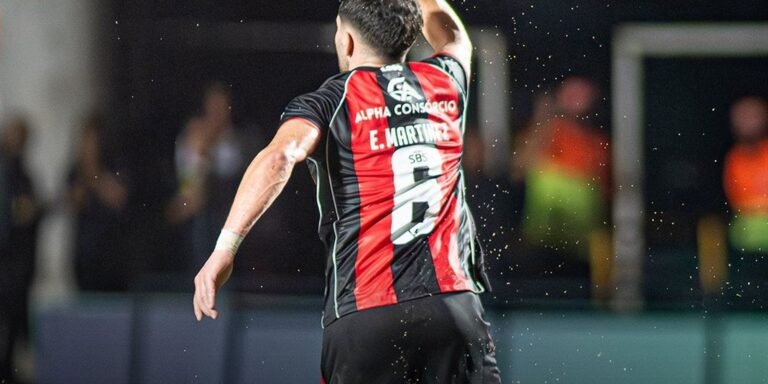 A Incrível Virada do Vitória: O Penta da Copa do Nordeste Que Você Não Pode Perder!