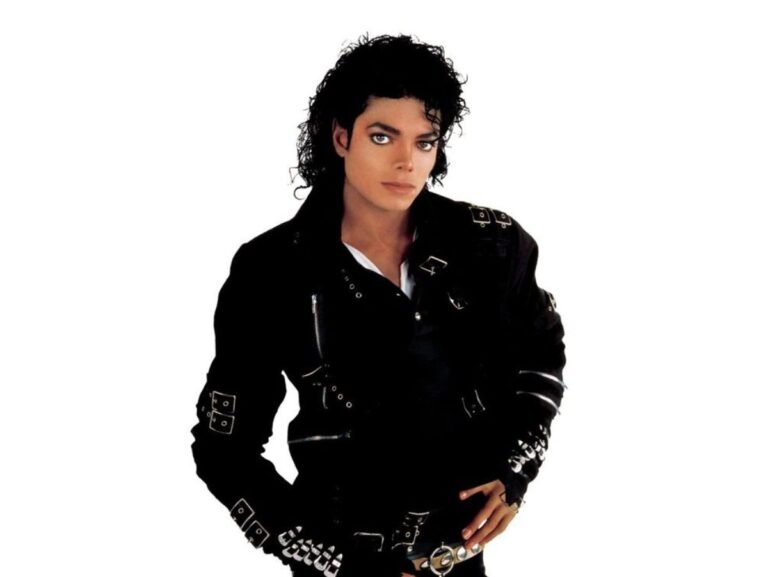 Michael Jackson: O Retorno Triunfal de ‘Number Ones’ ao Top 10 da Billboard